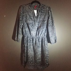 NWT 5/48 Casual Midnight Blue & White Dress Sz M